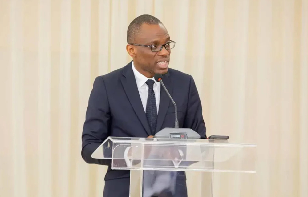 Olushegun Adjadi Bakari, Ministre des Affaires Étrangères du Bénin