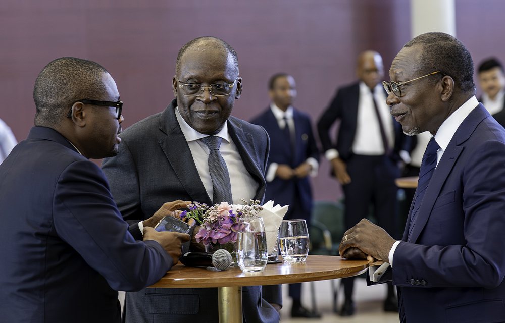 Président de la République en compagnie du Ministre d'Etat et du Ministre de l'Economie et des Finances
