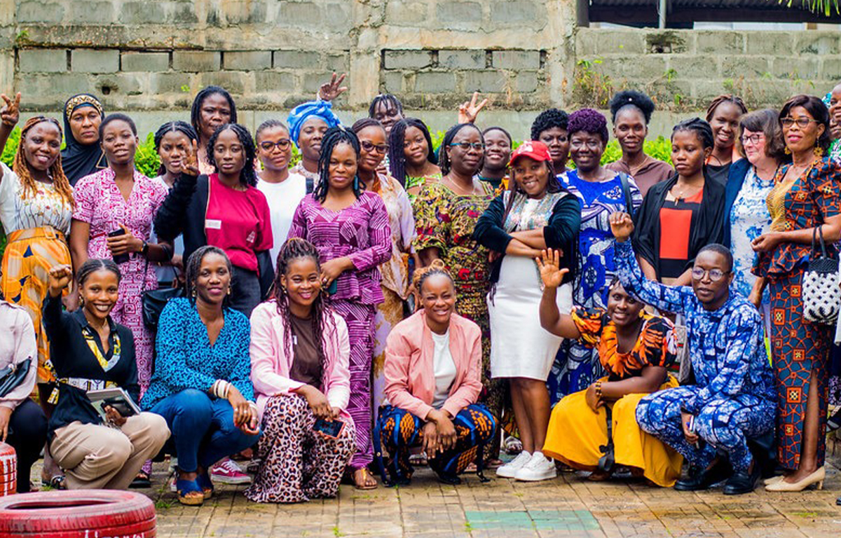 Photo de famille, Journée d'exposition des femmes entrepreneures