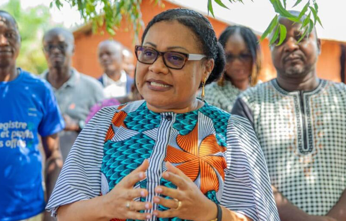 Véronique Tognifodé, Ministre des Affaires Sociales et de la Microfinance