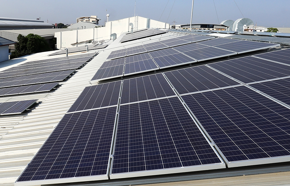 Image panneaux solaires © Girasole-energies