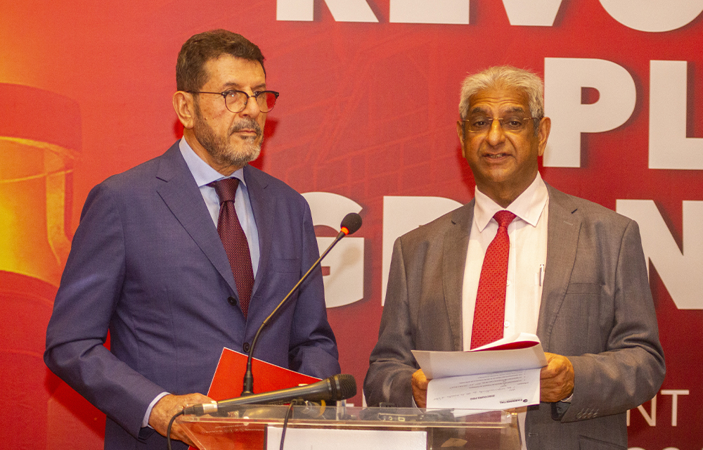 Salim Baalbaki, DG entrant Fabrimetal Bénin et Noorali Manji, PDG du groupe MMD