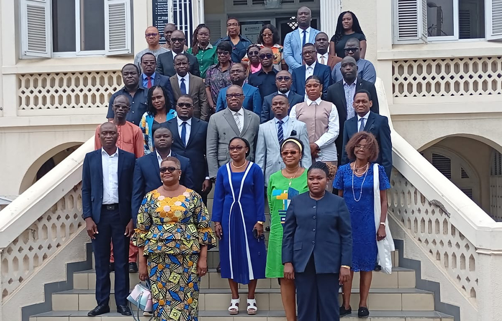 Photo de famille Lancement formation CAMeC-Bénin