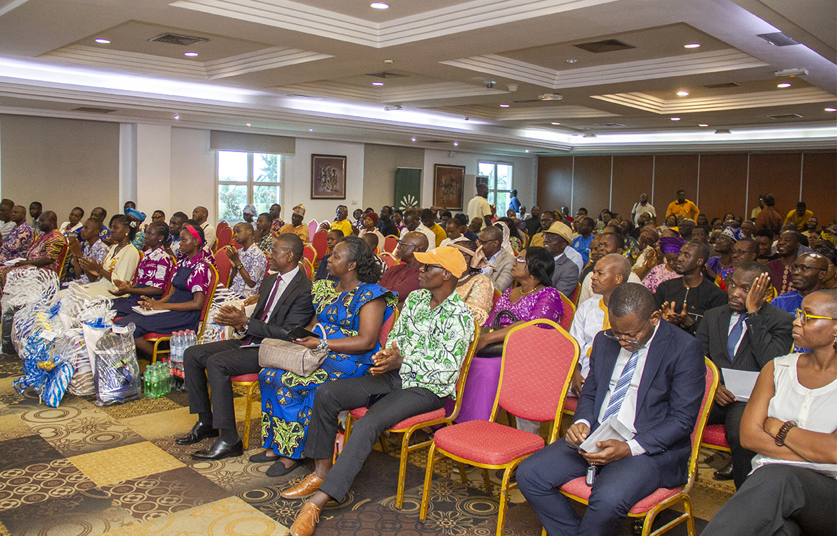 Journée mondiale de la Poste : La Poste du Bénin célèbre l’innovation et le service universel