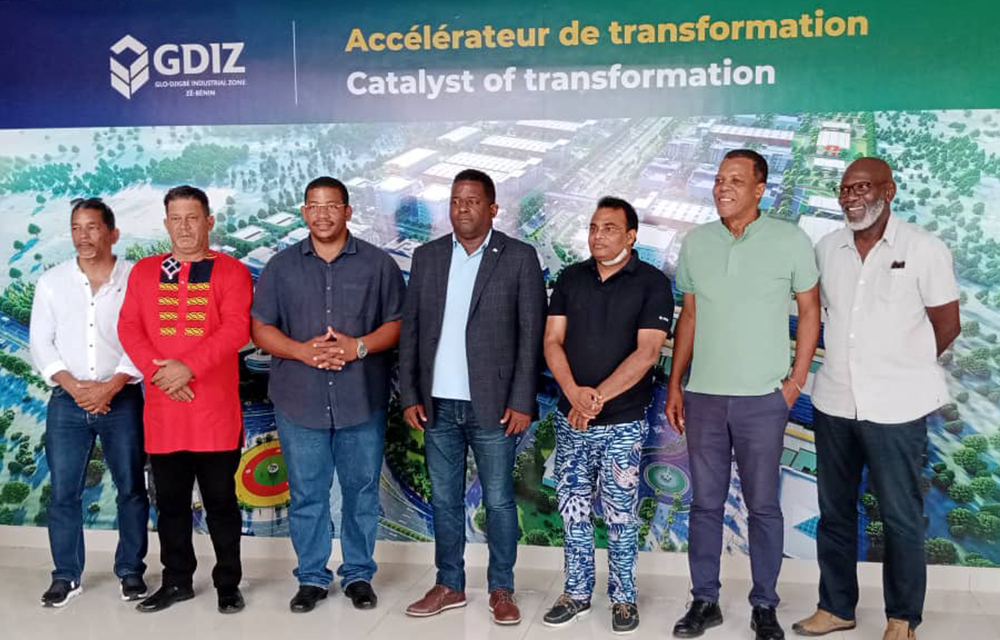 Photo: le Conseil départemental de Guadeloupe en visite à la Gdiz