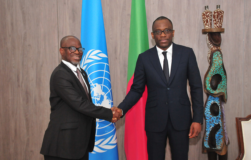 Titus Oladayo Osundina, nouveau Représentant Résident du Pnud au Bénin et Olushegun BAKARI, Ministre des Affaires Etrangères.