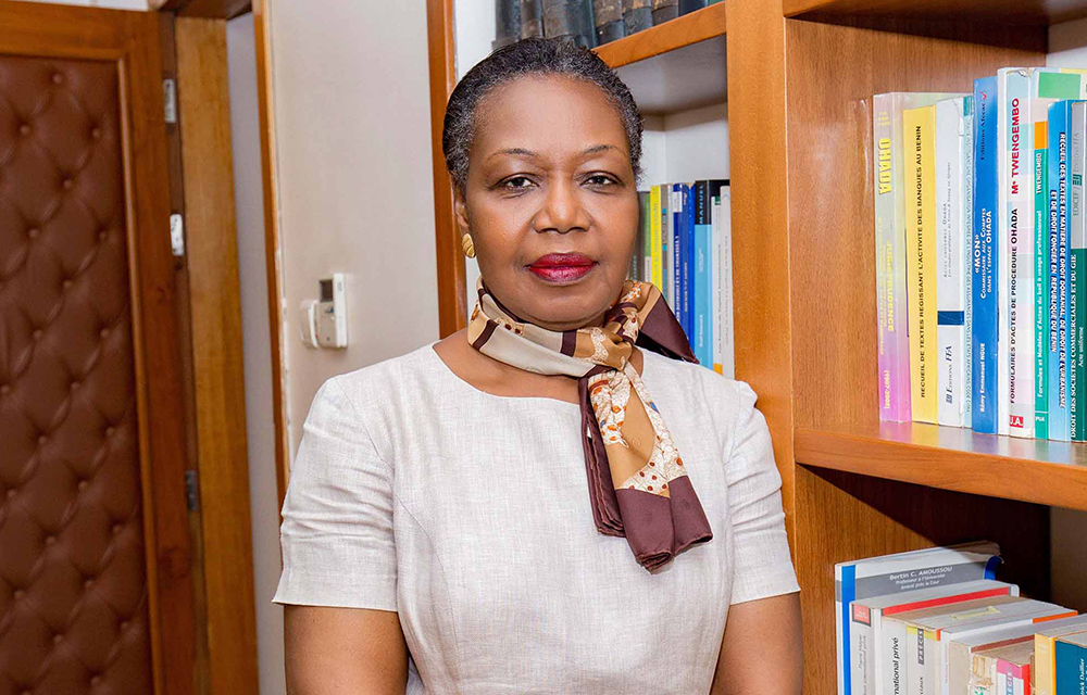 Maître Irène Adjagba Ichola, Notaire.