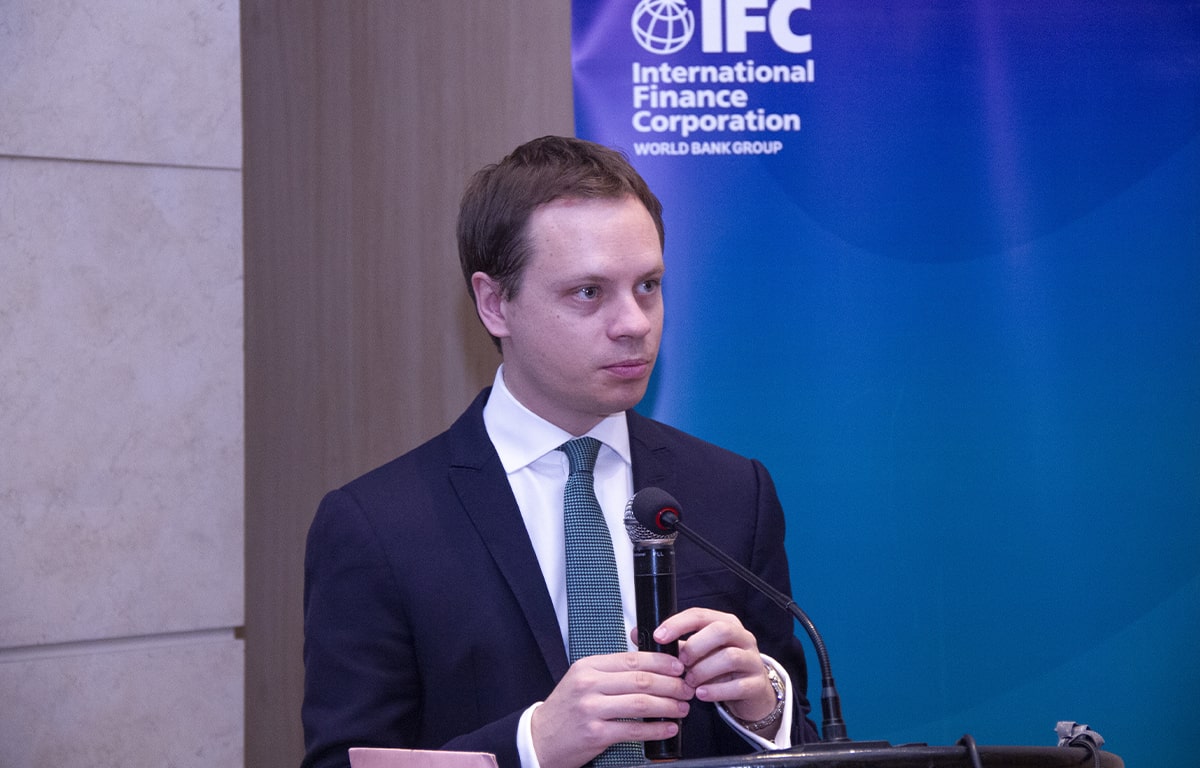Vincent Arthur Floreani, Directeur Pays IFC