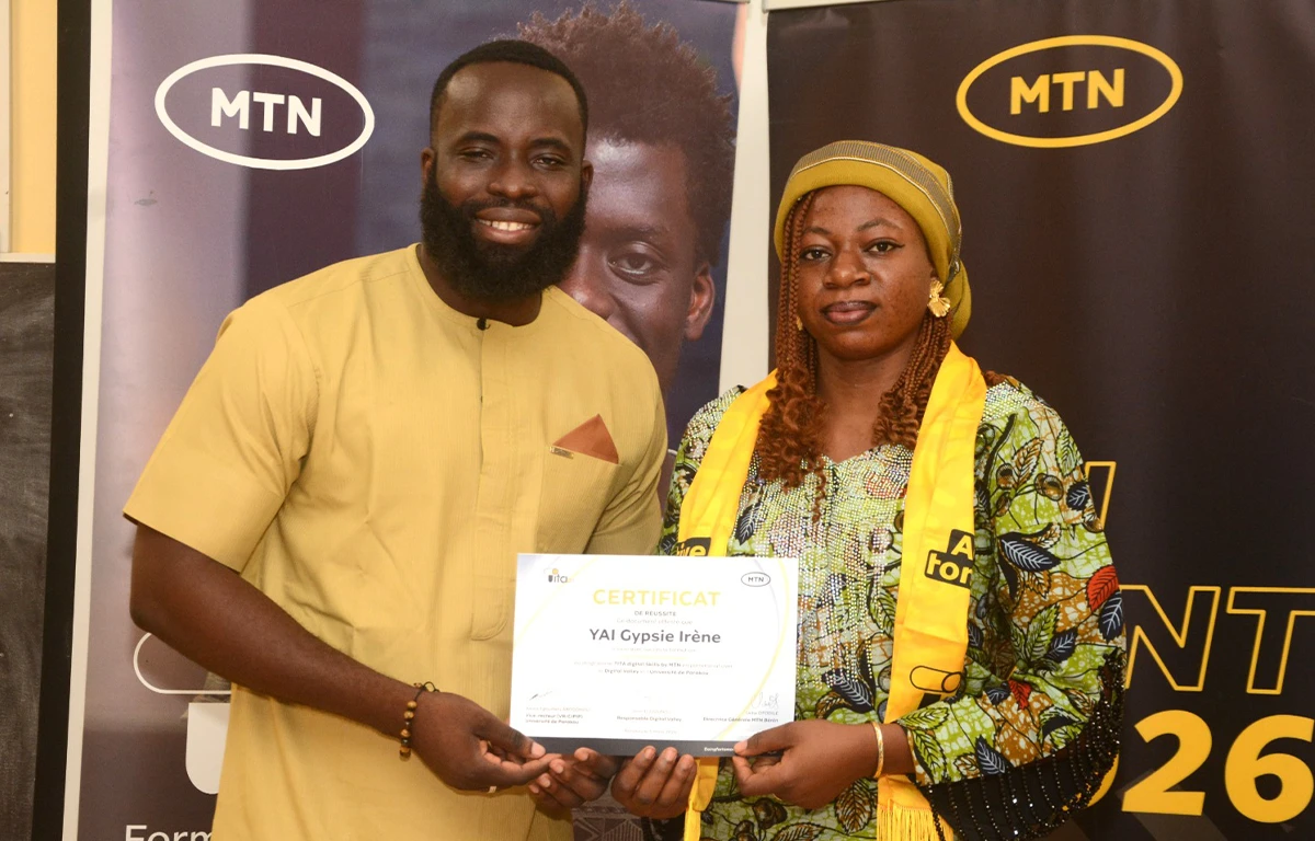 Remise de certificats à la troisième cohorte du programme Tita Digital Skills à l’Université de Parakou