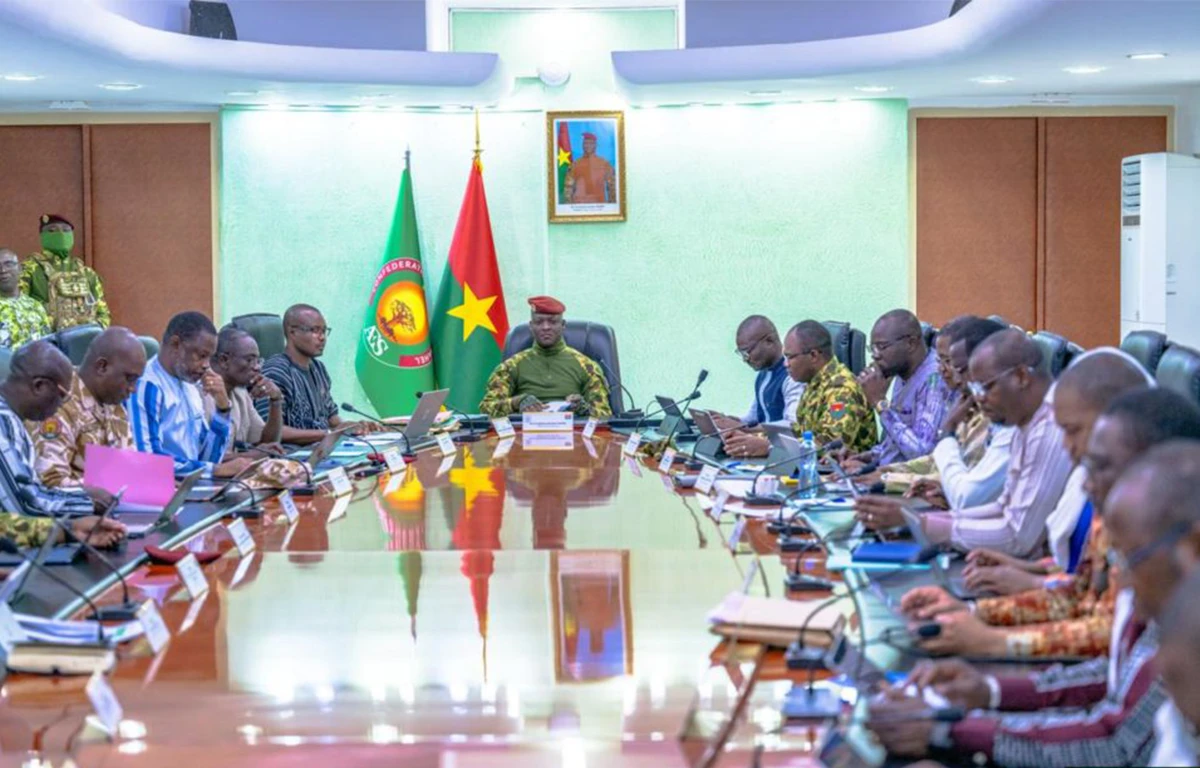 Les précisions du gouvernement burkinabè concernant la création de Yennenga Holding