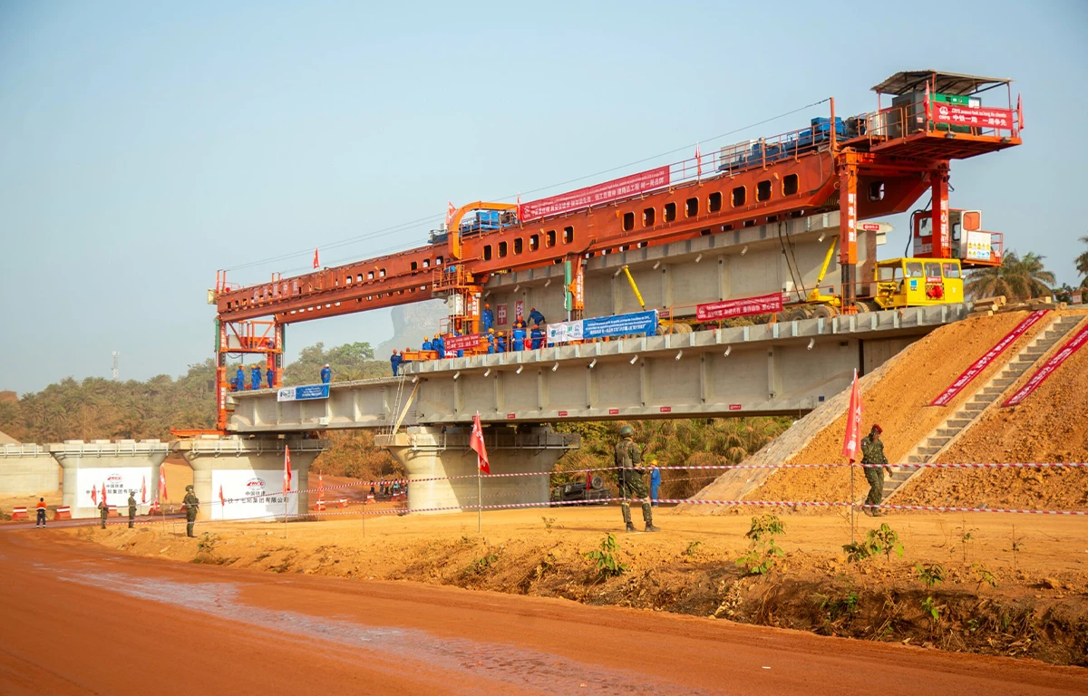 La BIDC s'engage sur six chantiers prioritaires en Guinée
