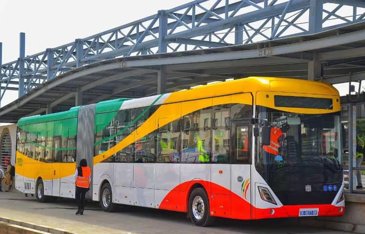 Le Sénégal entame la modernisation de son transport urbain