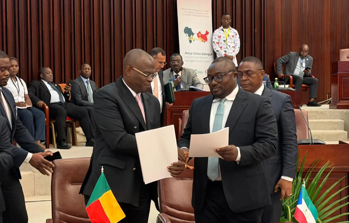 Signature d’un accord de coopération économique entre les chambres de commerce du Bénin et de Guinée équatoriale, à Malabo