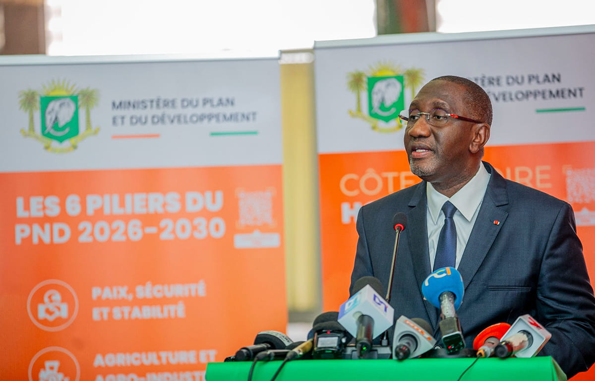Le ministre Souleymane Diarrassouba lors de la conférence de presse sur la présentation du PND 2026-2030