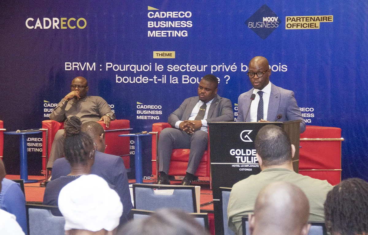 Experts financiers, entrepreneurs et acteurs du marché financier régional réunis à Cotonou lors du CADRECO Business Meeting dédié à l'accès des PME béninoises à la BRVM.