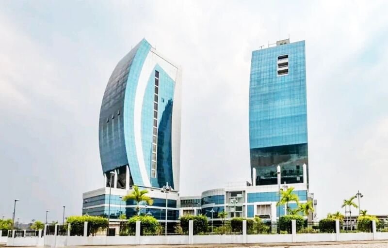 Guinée équatoriale : Vinci réduit de 45 % sa facture pour les chantiers de Ciudad de la Paz 