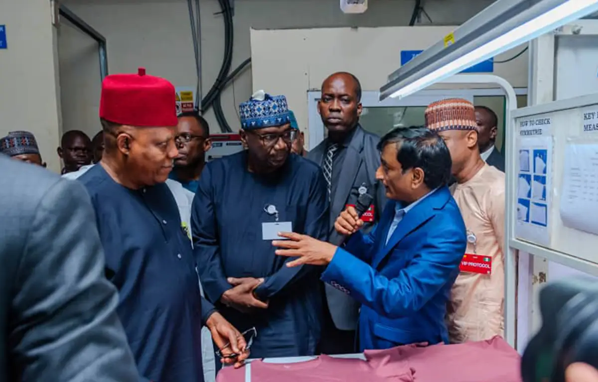 En visite à la Zone industrielle de Glo-Djigbé (GDIZ), le vice-président nigérian Kashim Shettima a salué le modèle béninois de transformation locale.
